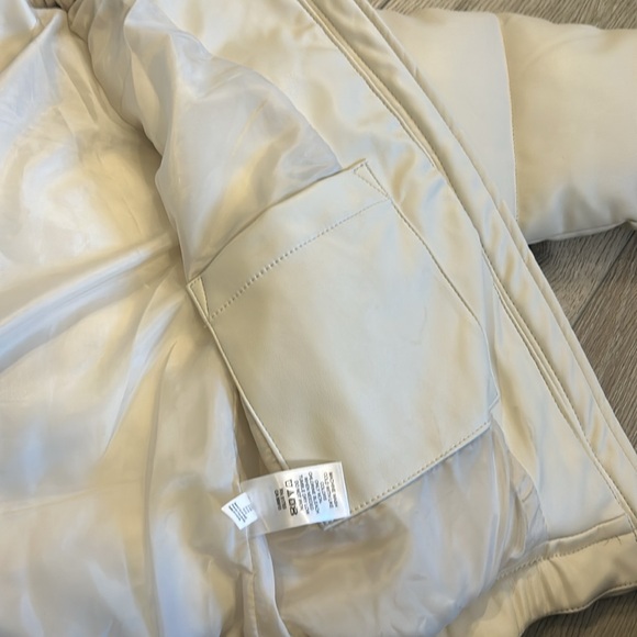 Teen Girl Crop Faux Leather Puffer Coat - Picture 7 of 7